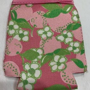 Lilly Pulitzer Accessories - Lilly Pulitzer Koozie NWOT Lilly Pulitzer Accessories - Lilly Pulitzer Koozie NWOT